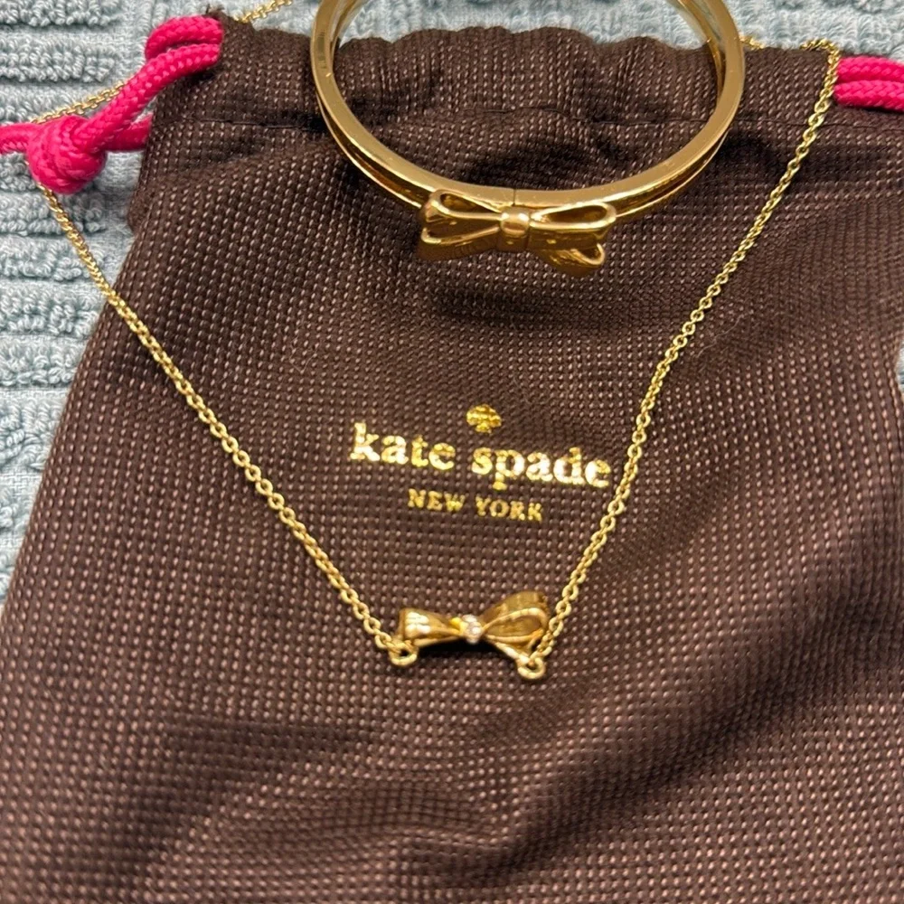Kate Spade Bow Necklace- Gold - Picture 3 of 5